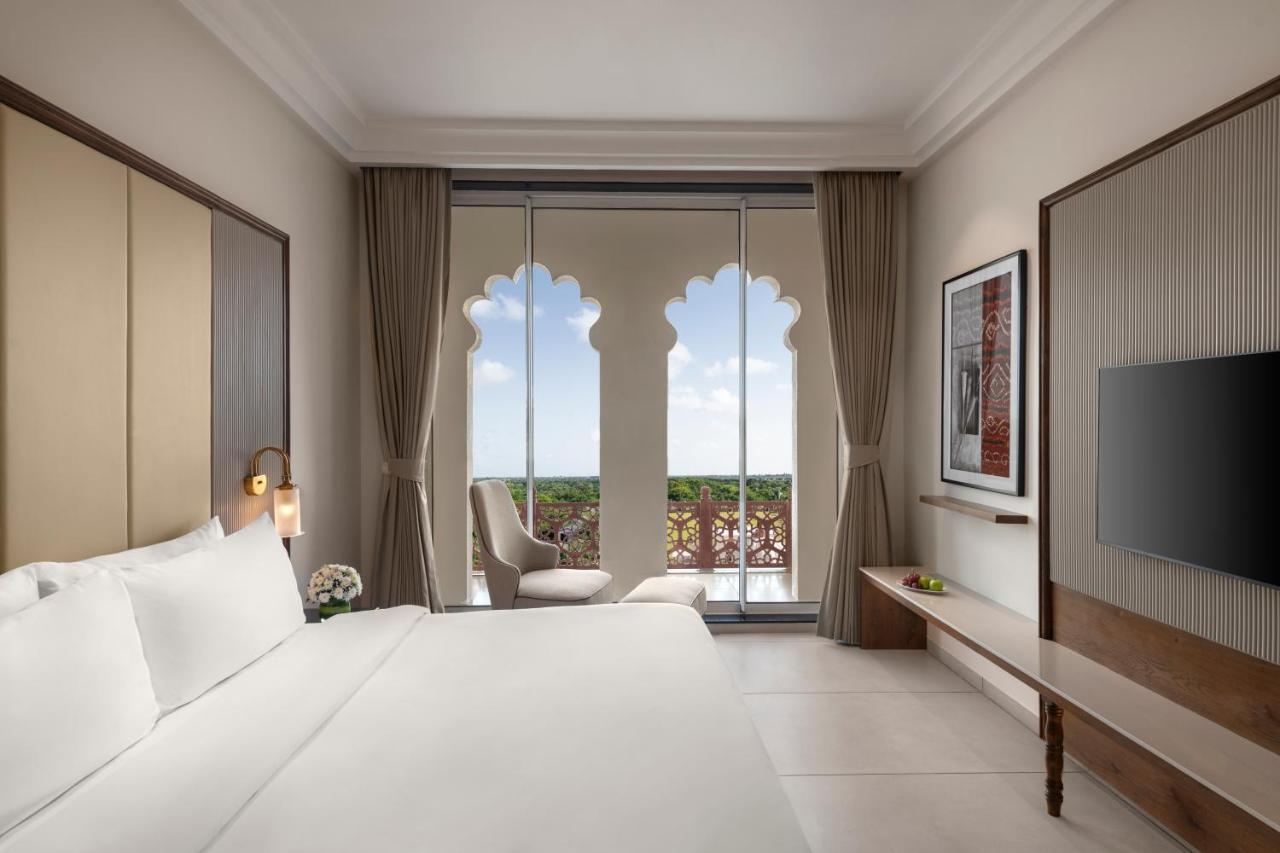 Uday Palace Navsari, A Member Of Radisson Individuals 외부 사진